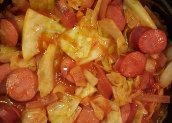 How to Prepare Tasty Cabbage and smoked sausage