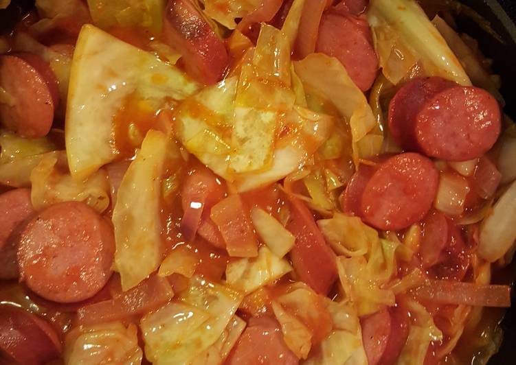 Recipe: Delicious Cabbage and smoked sausage