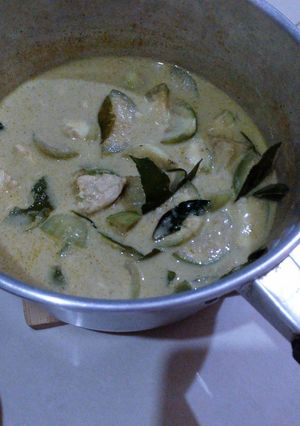 รูปของ แกงเขียวหวานไก่