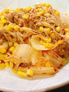 泡菜玉米炒金針|素食10分鐘上菜 的食譜成品照片
