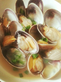A picture of Manila Clams Steamed With Soy Sauce and Butter You May Run Out of Rice.