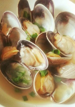 A picture of Manila Clams Steamed With Soy Sauce and Butter You May Run Out of Rice.