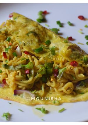 ম্যাগি অমলেট(maggi omelette recipe in bengali) রেসিপির প্রধান ছবি