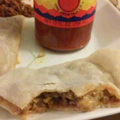 A picture of Mexican meat pockets.