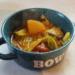 A picture of Cabbage y Salchichon.
