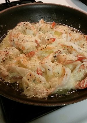 A picture of Garlic Lemon Butter Parmesan Shrimp.