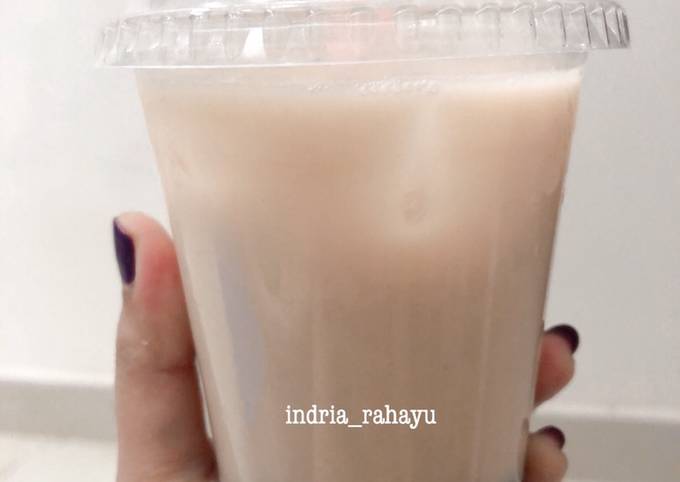 Ice Bubble Milk Tea (Cencu Naicha)