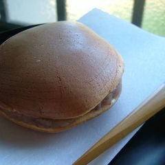 A picture of Dorayaki with Chestnut Filling.