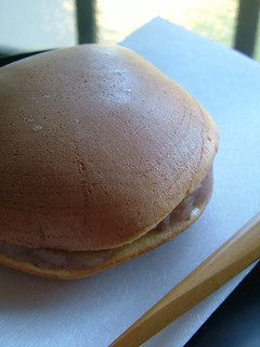 A picture of Dorayaki with Chestnut Filling.