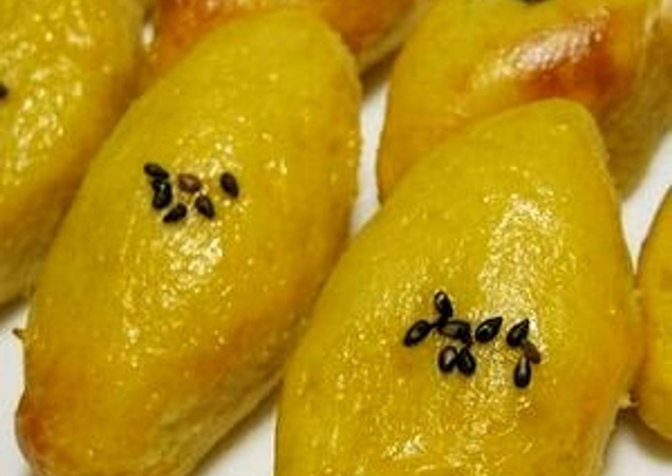 Healthy wet sweet potato with honey