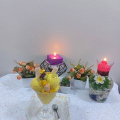 A picture of Mango ice cream.