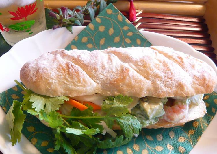 Recipe of Favorite Vietnamese Banh Mi Sandwich with Prawn and Avocado