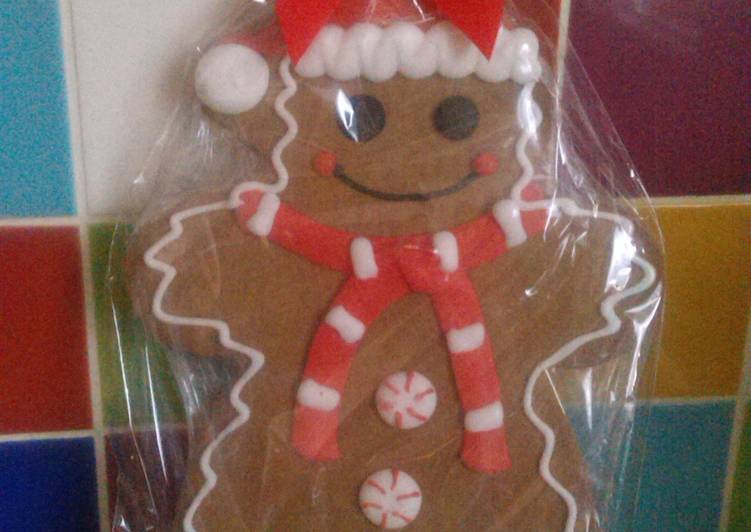 Ridiculously Easy Vickys Giant Gingerbread Men, GF DF EF SF NF