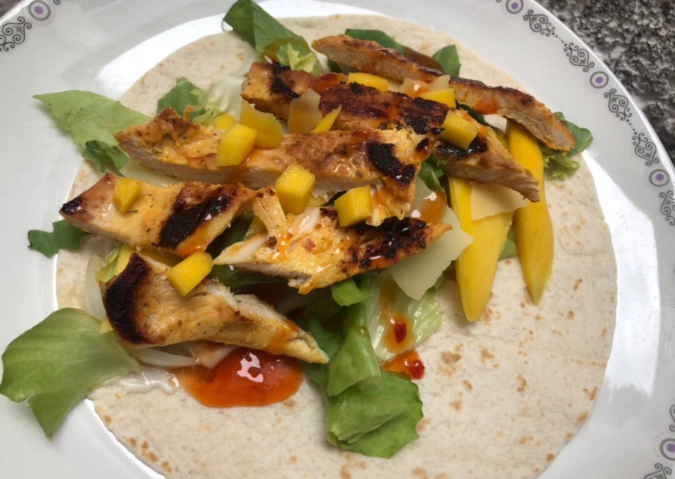 Fajita de pollo y mango sweet chilli 🌶 🥭