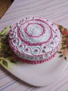 કેક (Cake Recipe In Gujarati) રેસીપી મુખ્ય ફોટો