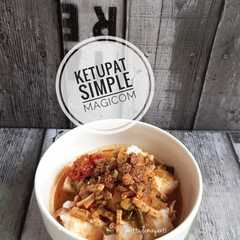 A picture of Ketupat Simple Magicom.