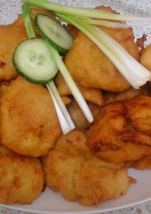 A picture of My Chicken, Mash and Sweet Pepper Battered Dish 😀.