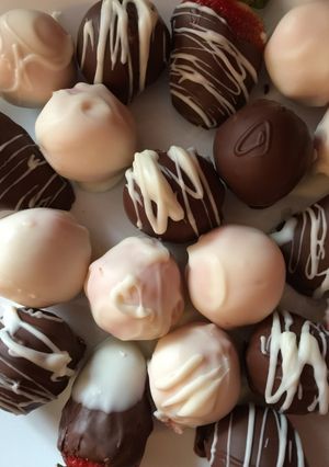 A picture of Cake Pops.