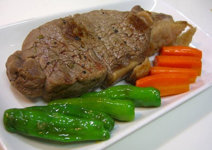 Tender Beef Steak Cooked in a Rice Cooker