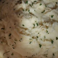A picture of Parmasen Garlic Mashed Potatoes.