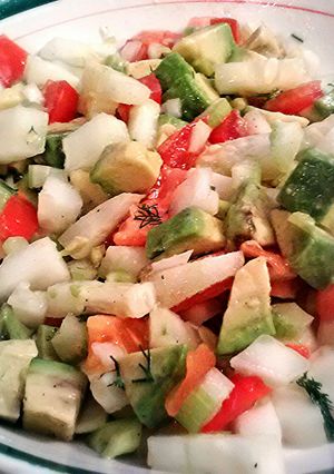 A picture of Big Daddy's Avocado Cucumber Dill Salad.