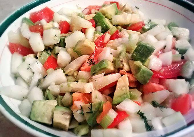 Big Daddy's Avocado Cucumber Dill Salad