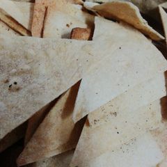A picture of Wholewheat tortilla chips.
