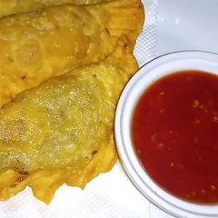 A picture of Ground Beef Pockets.