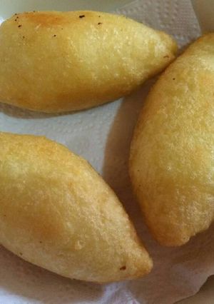 Una foto de Carimañolas (empanadas de yuca)