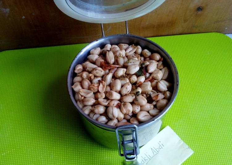 Cara Menyiapkan Kacang bawang klici Tulungagung (gurih dan renyah banget) Anti Gagal!