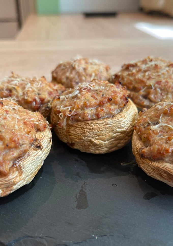 Una foto de Champiñones rellenos