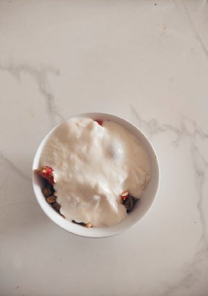 Hình của món Sữa chua không đường ủ nồi nướng.