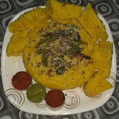 A picture of Bread dhokla.