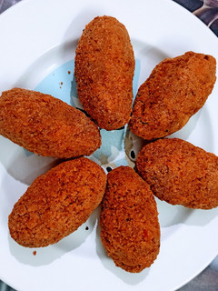 काबुली चने के कटलेट (KABULI CHANE KE CUTLET RECIPE IN HINDI) रेसिपी मुख्य फोटो