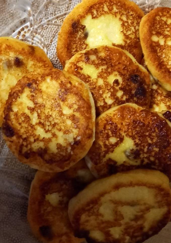 Сирники з родзинками