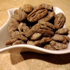 A picture of Cocoa almonds.