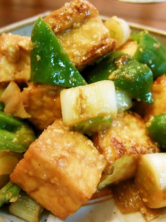 A picture of Atsuage and Green Pepper Stir-Fried in Miso Sauce.