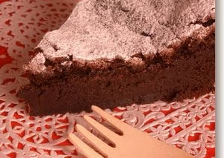 How to Prepare Quick Moist and Gooey Gateau Chocolat