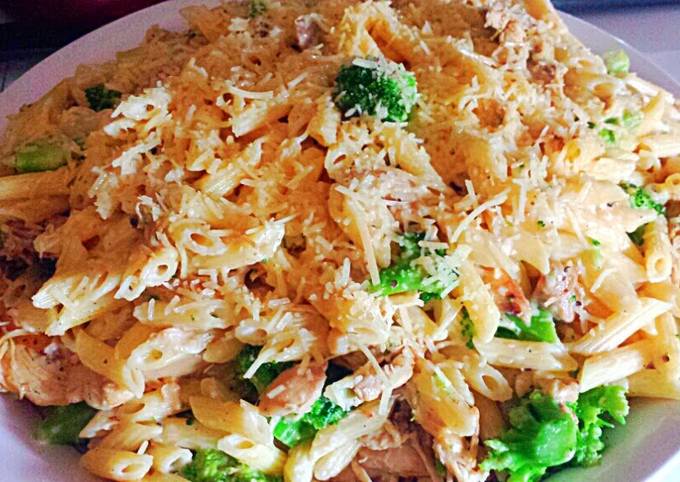 Easiest Way to Make Quick Ray&#39;s&#39; Asiago Penne Chicken Pasta