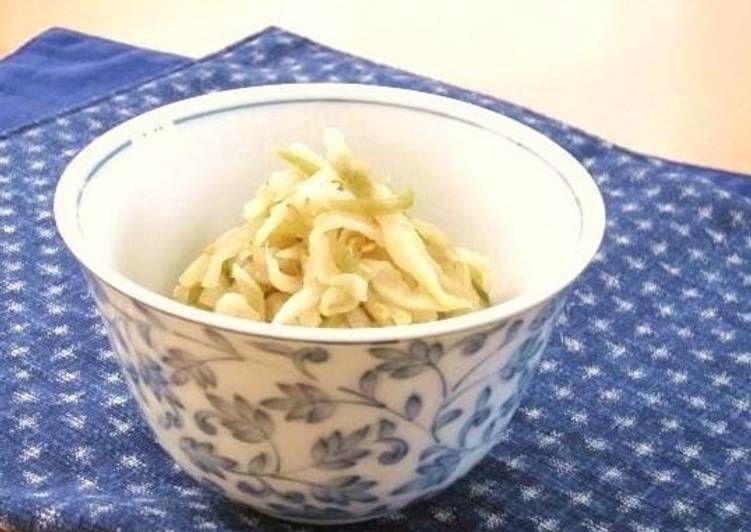 Stir-Fried and Simmered Kiriboshi Daikon and Zha Cai