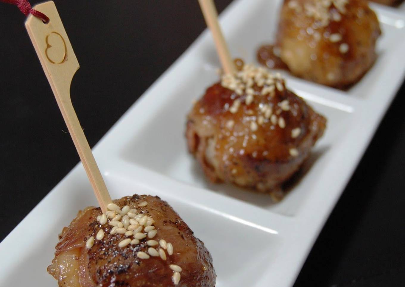 Meat-Wrapped Temari Pinchos