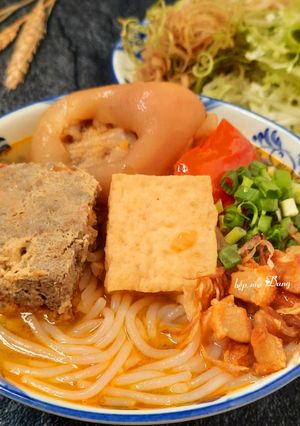 Hình của món Bún riêu cua.