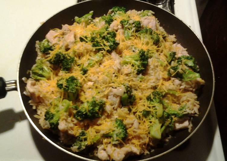 Steps to Prepare Quick Pork with Broccoli and Rice