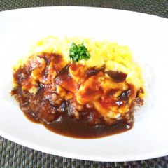 A picture of Simple Demi-glace Sauce Omurice.