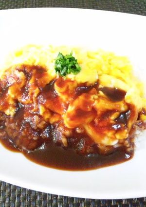 A picture of Simple Demi-glace Sauce Omurice.