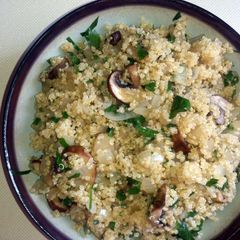 A picture of Zesty Onion-Crimini Quinoa.