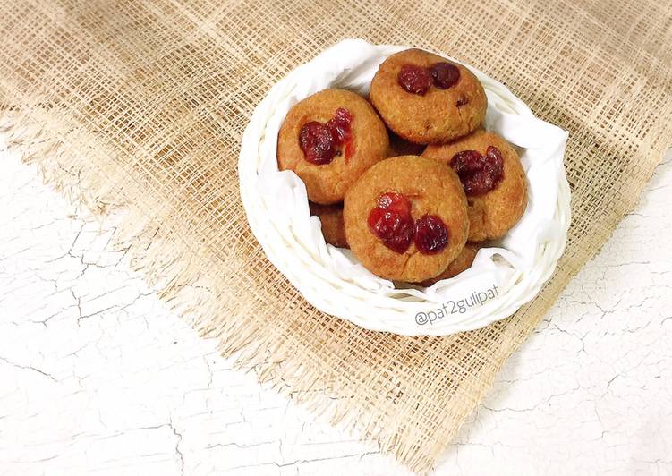 Tutorial membuat Cranberry Almond Cookies enak