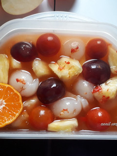 Foto resep Rujak kuah - Asinan buah rambutan nanas