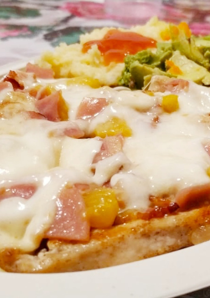 Una foto de Pechuga de pollo hawaiiana