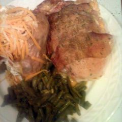 A picture of Brad'S pepperoni stuffed chicken breast.